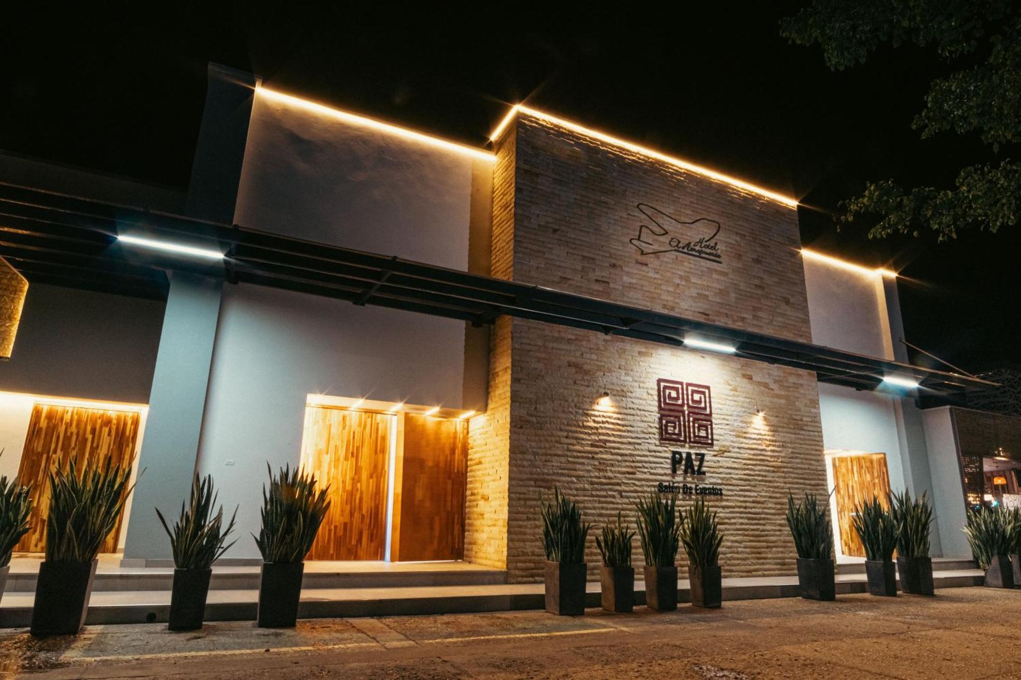 Hotel El Aeropuerto San José del Guaviare Exterior foto